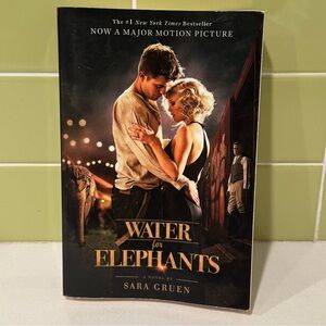 Water for Elephants by Sara Gruen - Paperback (2006)
